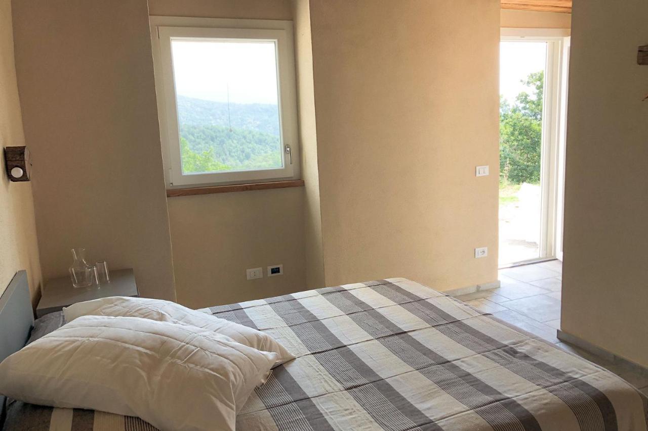 Agriturismo Cascina Cornelli ซัสเซลโล ภายนอก รูปภาพ